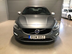 Volvo S60 T3 Momentum, R-Design Voc PDC Rattvärme Värmare