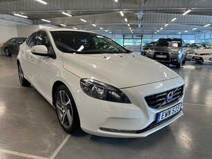 Volvo V40 D2 Kinetic Euro 5 Fullservad Nykamrem Nyservad