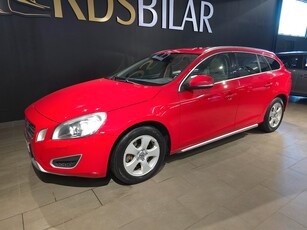 Volvo V60 D5 AWD Geartronic Summum Euro 215hk | Drag | Nybes