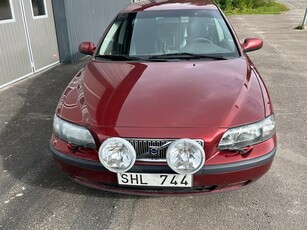 Volvo V70 2.4 T