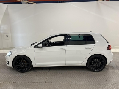 Volkswagen Golf 2.0 TDI 150hk D-värmare Dragkrok 19