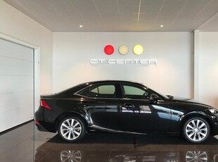 Lexus IS300h 2.5 CVT Executive Nya däck 2013, Sedan