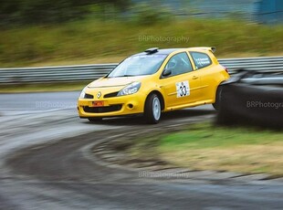 Renault ClioR3 Rallybil 2006, Halvkombi