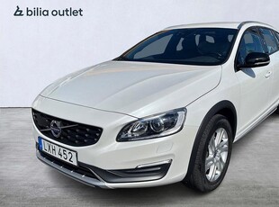 Volvo V60Cross Country D4 Summum BE Drag Navi P-värmare 2016, Kombi