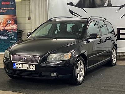 Volvo V50 2.4 isk Kinetic Euro 4 Ny Servad Ny Bseiktad Drag