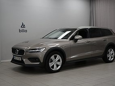 Volvo V60 Cross Country B4 AWD D Adv NaviP Edt| Mellandagsrea Fritt serviceavtal | Backk