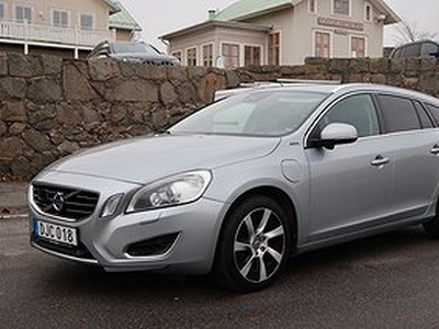 Volvo V60 D6 Plug-in Hybrid AWD Geartronic Summum Euro 5