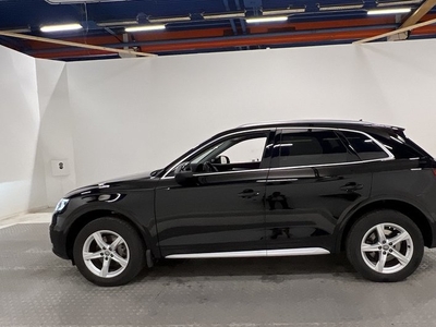 Audi Q5Quattro 2.0 TDI Värmare P-sensorer Drag 2020, SUV