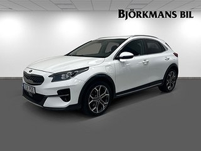 Kia Xceed PLUG-IN HYBRID ADVANCE PLUS AUTOMAT MOMSBIL