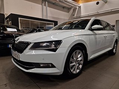 Skoda Superb Kombi 2.0 TDI 4x4 DSG Style Euro 6 / Värmare