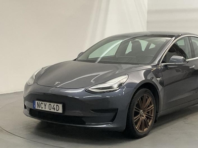 Tesla Model 3Standard Range RWD 2020, Halvkombi