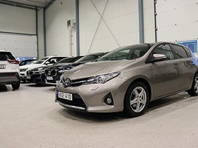 Toyota Auris 1.6 Valvematic Multidrive S B-Kamera Navi 132hk