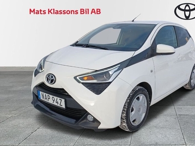 Toyota Aygo1.0 VVT-i X-Play Style Pack. Vinterhjul 2021, Halvkombi