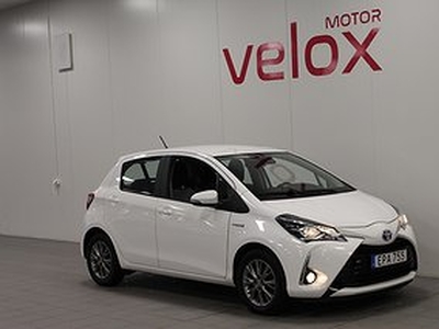 Toyota Yaris Hybrid e-CVT 101hk B-kamera Låg skatt Nyservad