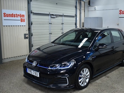 Volkswagen Golf1.4 TSI GTE Cockpit DSG 2020, Halvkombi