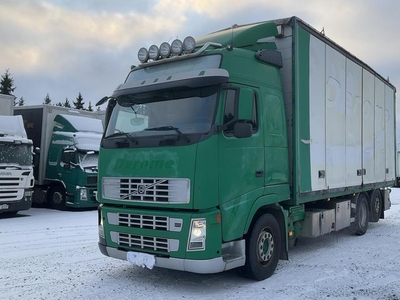 Volvo FH480 6X2 2007, Personbil