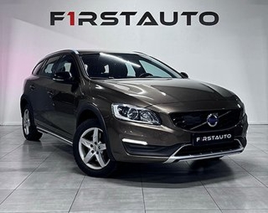 Volvo V60 Cross Country D4 Momentum Classic Navi Drag M-Värm