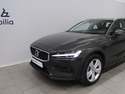 Volvo V60Cross Country B4 AWD Diesel Advanced 2022, Kombi