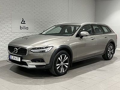 Volvo V90 Cross Country B4 AWD Diesel Adv SE | Navigation | Parkeringssensor bak |