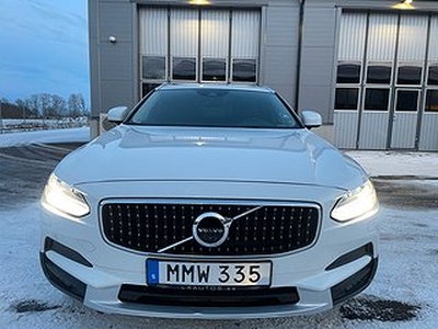 Volvo V90 Cross Country D4 AWD Geartronic Momentum, Plus Euro 6