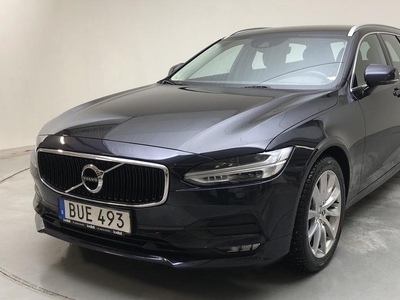 Volvo V90T5 2019, Kombi