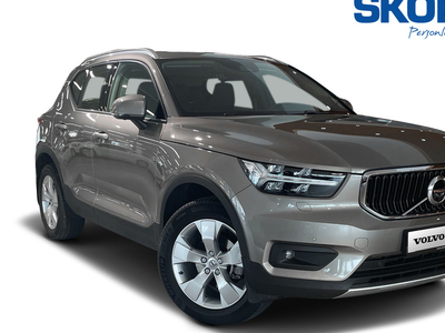 Volvo XC40T3 FWD aut Momentum Advanced 2022, SUV