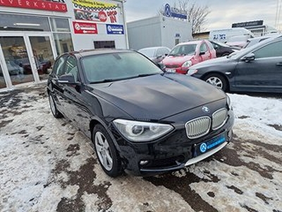 BMW 118 d 143HK Urban Line 1 Års Garanti 0% RÄNTA 36MÅN