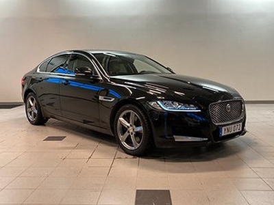 Jaguar XF 30d Automatisk, 300hk,1 Ägare!