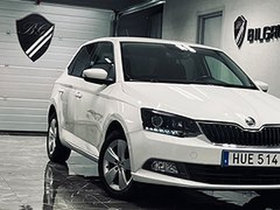 Skoda Fabia 1.2 TSI|P-sensor|Nybesiktigad|Motorvärmare|