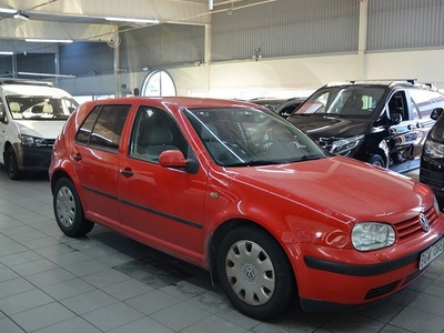 Volkswagen Golf5-dörrar 1.6 Nybes 1999, Halvkombi