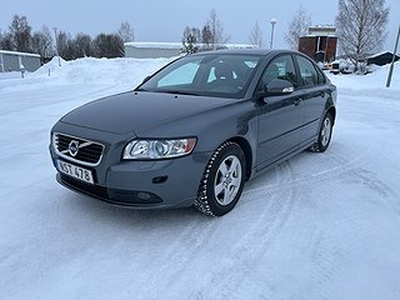 Volvo S40 2.0 Flexifuel Momentum En ägare