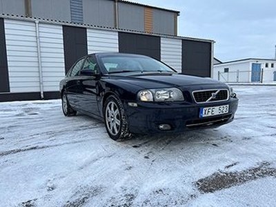 Volvo S80 2.5T Graphite Automat Besiktigad