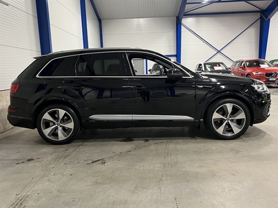 Audi Q7 3.0 TDI 218 HK V6 quattro S-Line Sport Edition / Drag / 7-sits /