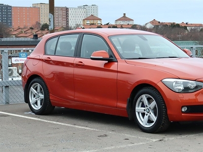 BMW 118 d xDrive 143hk Navi Värmare S/V-hjul 4WD