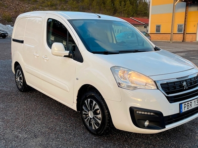 Peugeot Partner 1.6 BlueHDi Euro 6 - Bilen är Leasbar