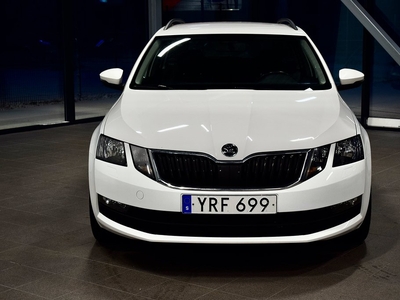 Skoda Octavia Kombi 1.6 TDI Aut Drag Värmare En Ägare Moms