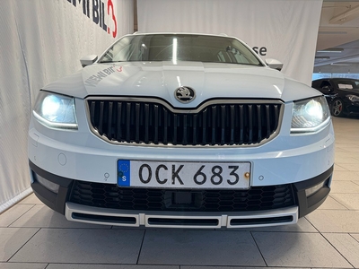 Skoda Octavia Scout 2.0 TDI 4x4 Premium Drag/D-värm/Kamera