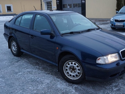 Skoda Octavia1.8 Drag 1998, Halvkombi