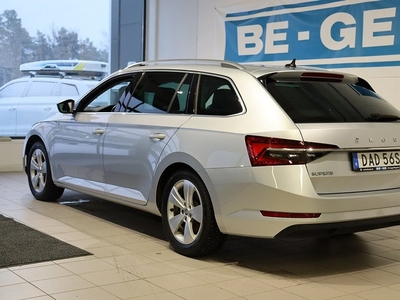 Skoda Superb iV Kombi Style IV 218 HK DSG Drag Värmare