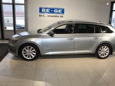 Skoda Superb Kombi 2.0 TDI Drag & Värmare