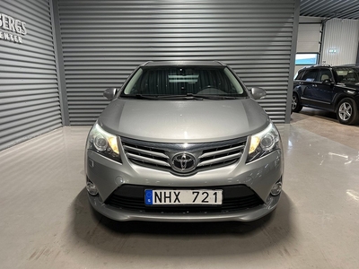 Toyota Avensis Kombi 1.8 Valvematic 147hk Backkamera