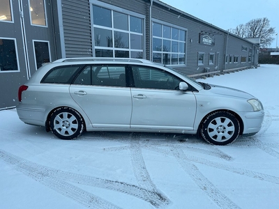 Toyota Avensis Kombi 2.0 D-4 VVT-i