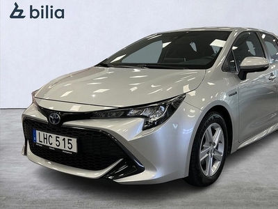 Toyota Corolla VersoCorolla Hybrid 1.8 5D Active Motorvärmare Vinterhjul 2021, Kombi