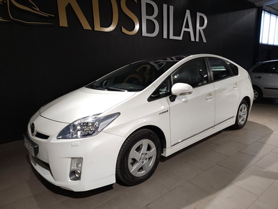 Toyota Prius 1.8 Hybrid CVT Automat 136hk | Nybes | Panorama