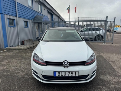 Volkswagen Golf 5-dörrar 1.6 TDI Style | Nybes | Ny Servad |