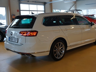 Volkswagen Passat TDI 200hk DSG 4M R-Line Drag Värmare GPS