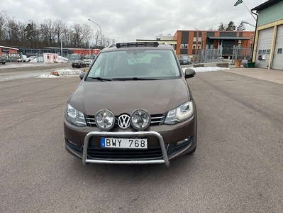 Volkswagen Sharan 2.0 TDI Premium Euro 5 besiktad Nyservad