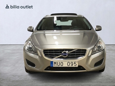 Volvo V60 D5 Summum 215hk VOC Takl Navi Drag PDC Läder