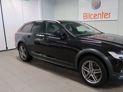 Volvo V90 Cross Country D4 AWD *Se Spec* Aut PANO SKINN VoC Nyservad Euro 6