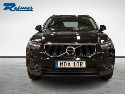 Volvo XC40 T2 FWD Momentum Core